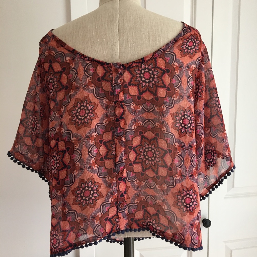 mudd sheer top size small